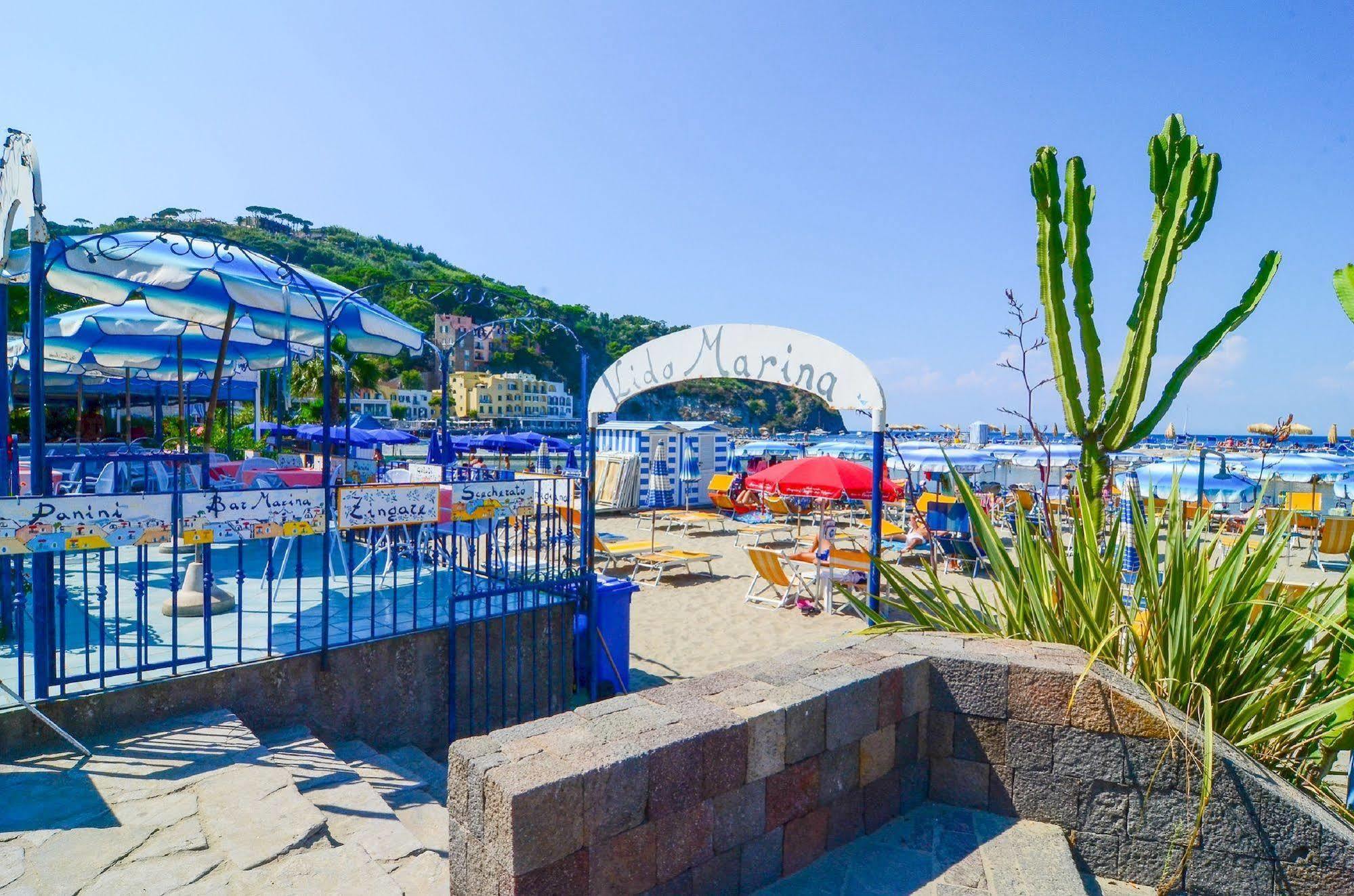 Hotel Terme Marina Lacco Ameno  Exteriör bild